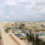 Apartamento & Spacious Penthouse W/ 1br + View By 360 Estates