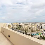 & Spacious Penthouse W/ 1br + View By 360 Estates * Msida