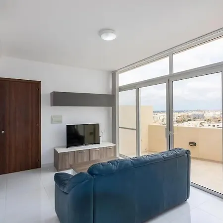 & Spacious Penthouse W/ 1br + View By 360 Estates Apartment Msida