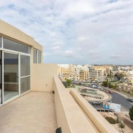 Apartment & Spacious Penthouse W/ 1br + View By 360 Estates Msida