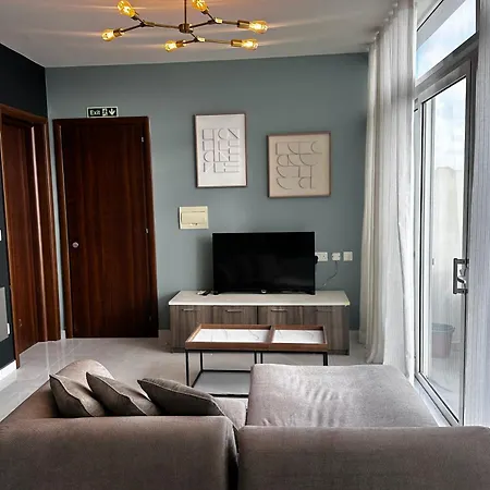 & Spacious Penthouse W/ 1br + View By 360 Estates Apartman