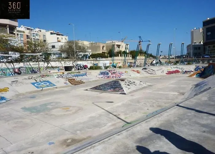 Appartamento & Spacious Penthouse W/ 1br + View By 360 Estates